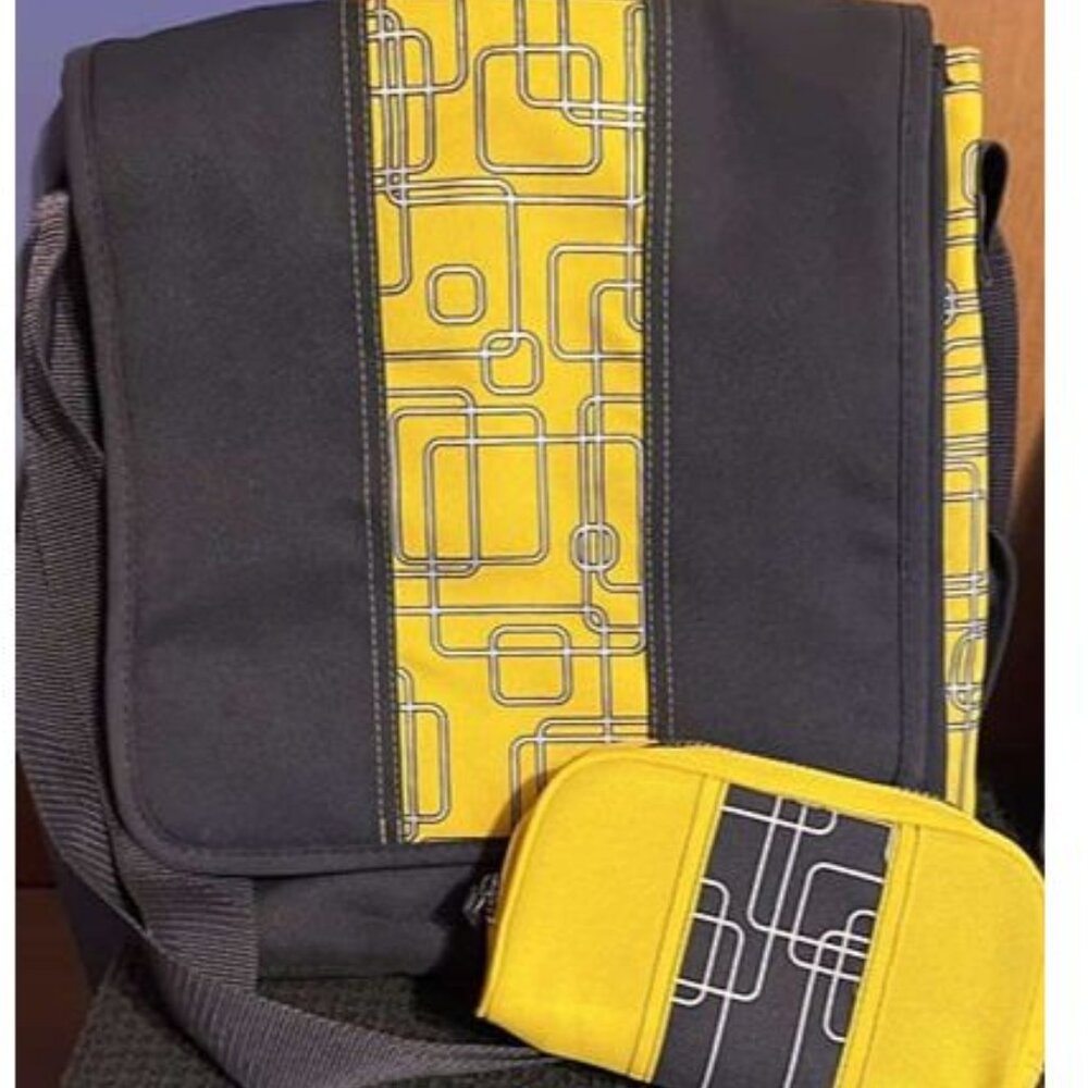 NWOT Ikea Flort Messenger Bag‎ with Accessory Case/2pc set/Yellow&Gray/CHARITY